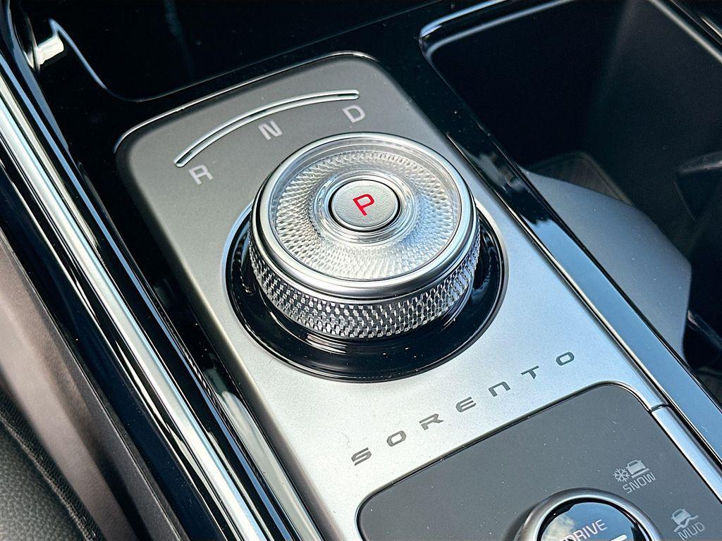 new 2026 Kia Sorento Hybrid car, priced at $46,298