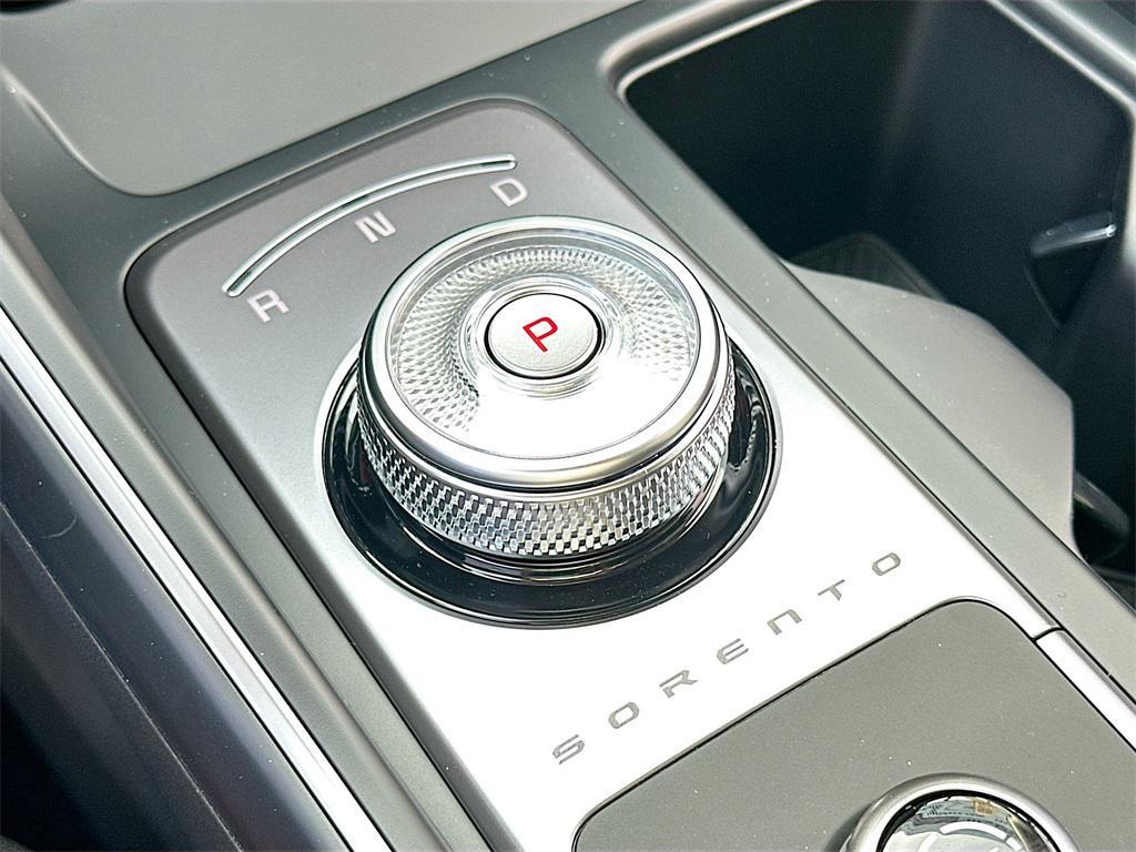 new 2026 Kia Sorento Hybrid car, priced at $37,220
