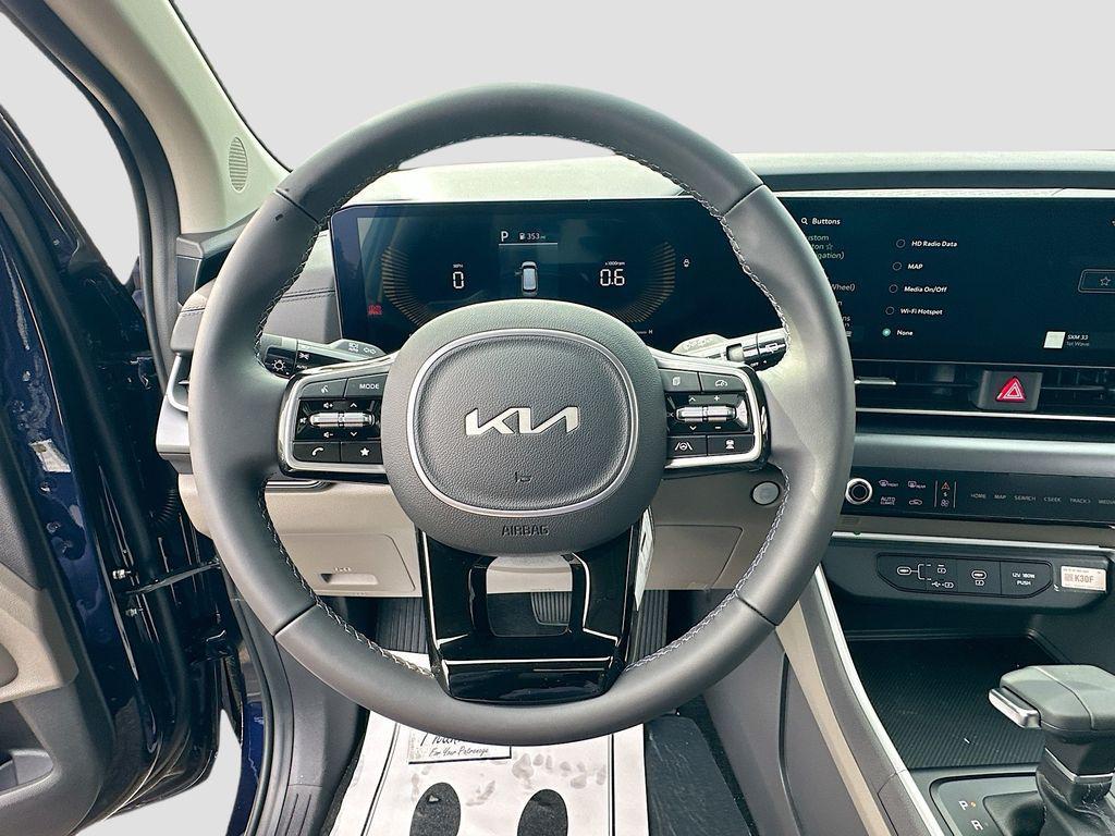 new 2026 Kia Carnival car, priced at $38,023