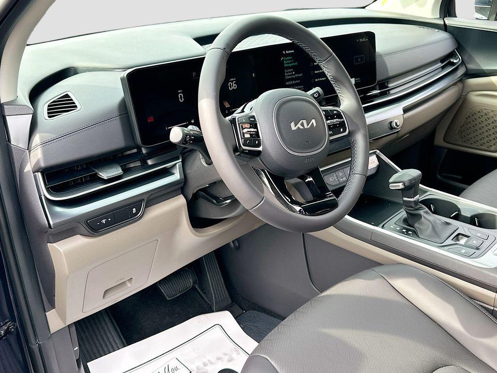 new 2026 Kia Carnival car, priced at $38,023