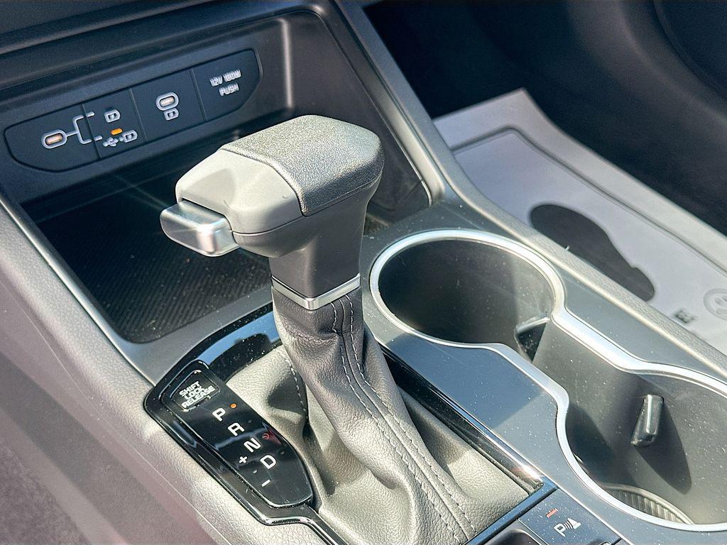 new 2026 Kia K5 car, priced at $25,985