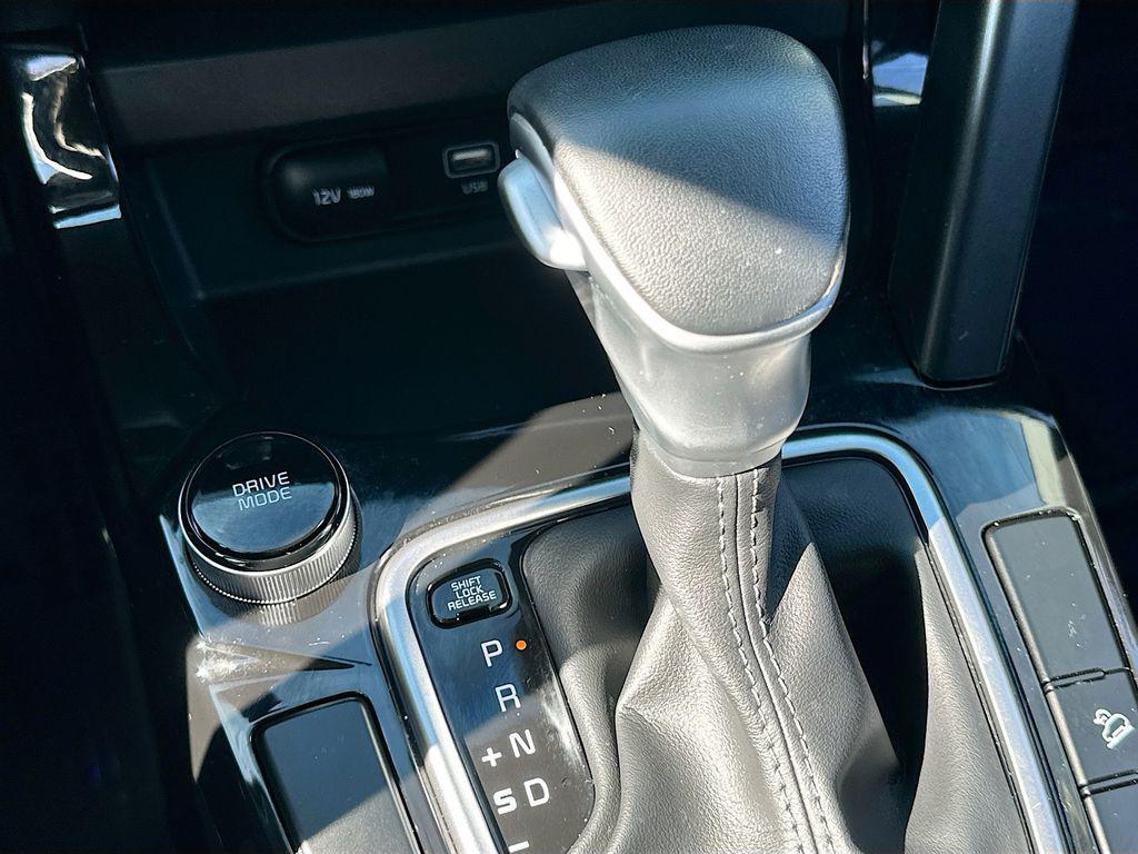 used 2024 Kia Seltos car, priced at $19,551