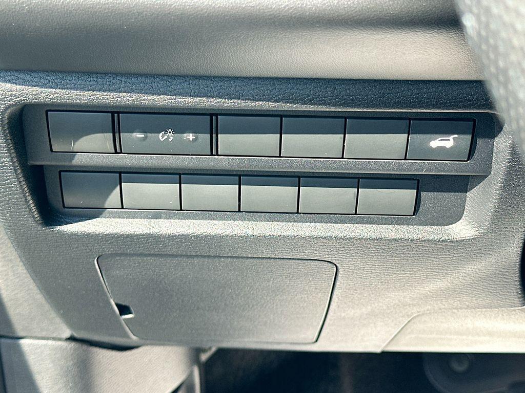 used 2022 Mitsubishi Outlander car, priced at $23,817