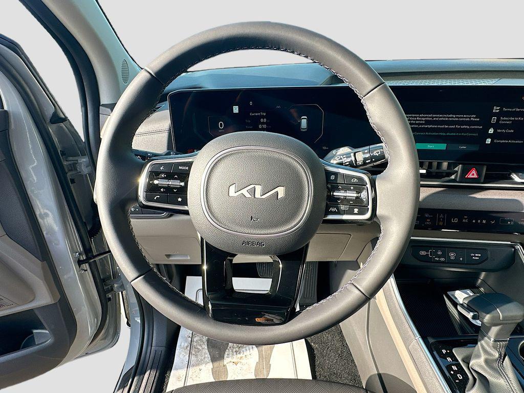 new 2026 Kia Carnival car, priced at $46,625