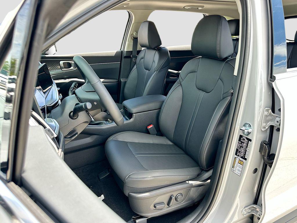 new 2026 Kia Sorento car, priced at $31,618