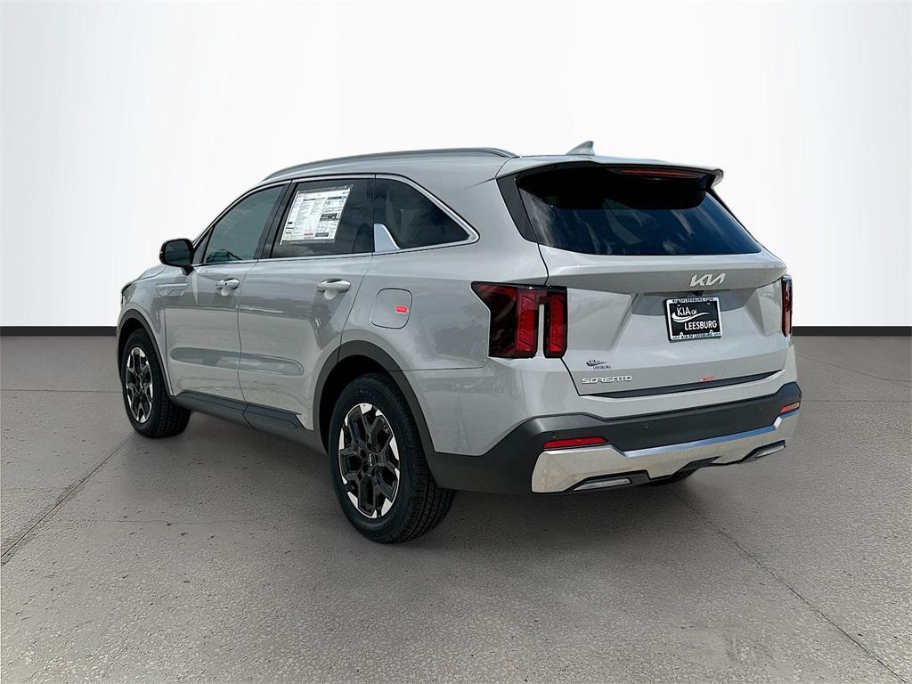 new 2026 Kia Sorento car, priced at $32,781