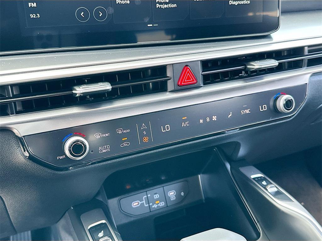 new 2026 Kia Sorento car, priced at $32,781