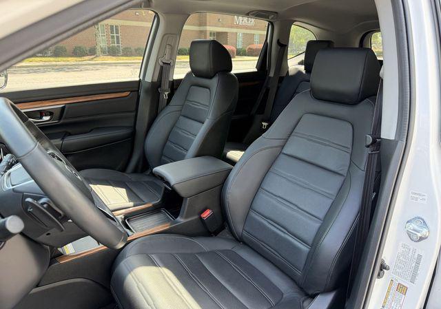 used 2022 Honda CR-V Hybrid car, priced at $31,491