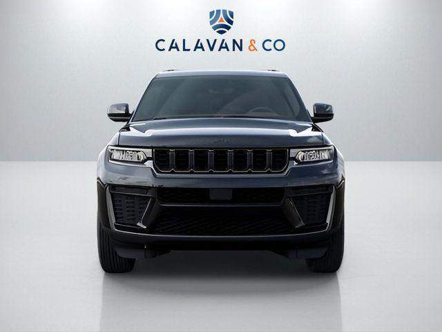 new 2026 Jeep Grand Cherokee car, priced at $43,175