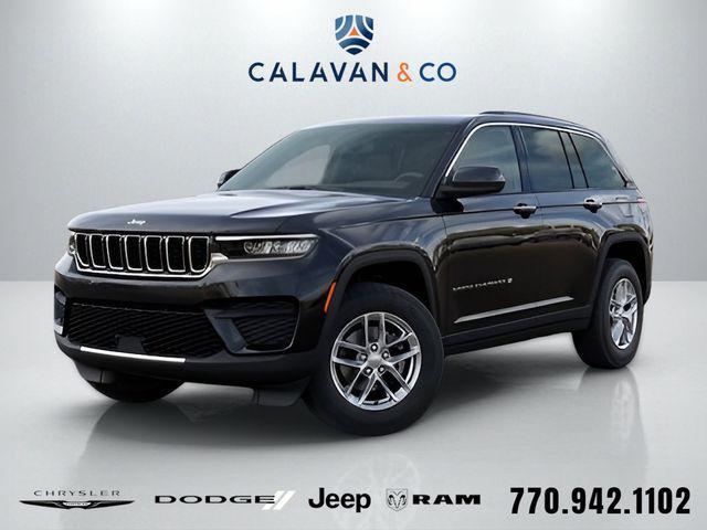 new 2025 Jeep Grand Cherokee car, priced at $30,780