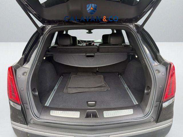 used 2022 Cadillac XT5 car, priced at $28,991