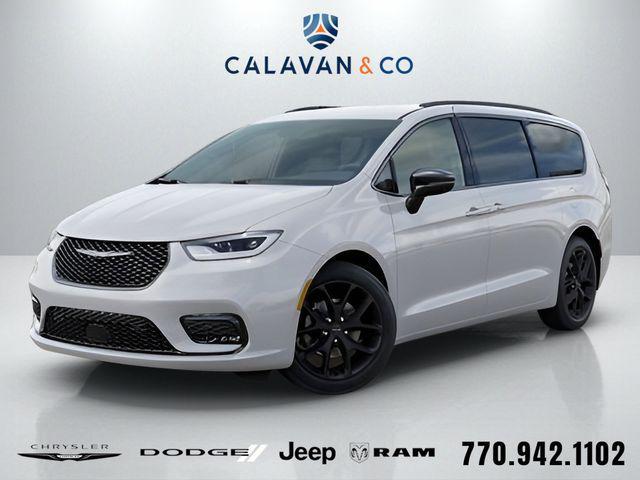 new 2026 Chrysler Pacifica car, priced at $49,905