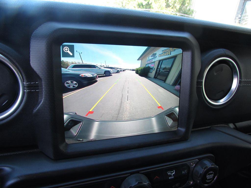 used 2022 Jeep Gladiator car, priced at $31,999