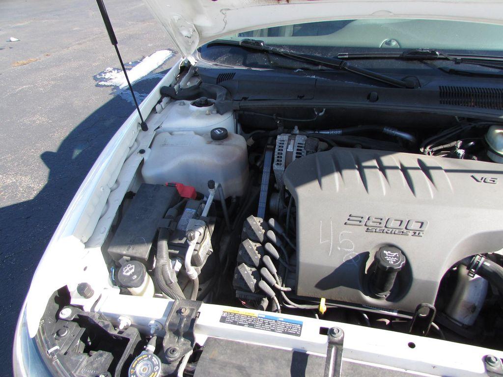 used 2005 Pontiac Bonneville car, priced at $7,999