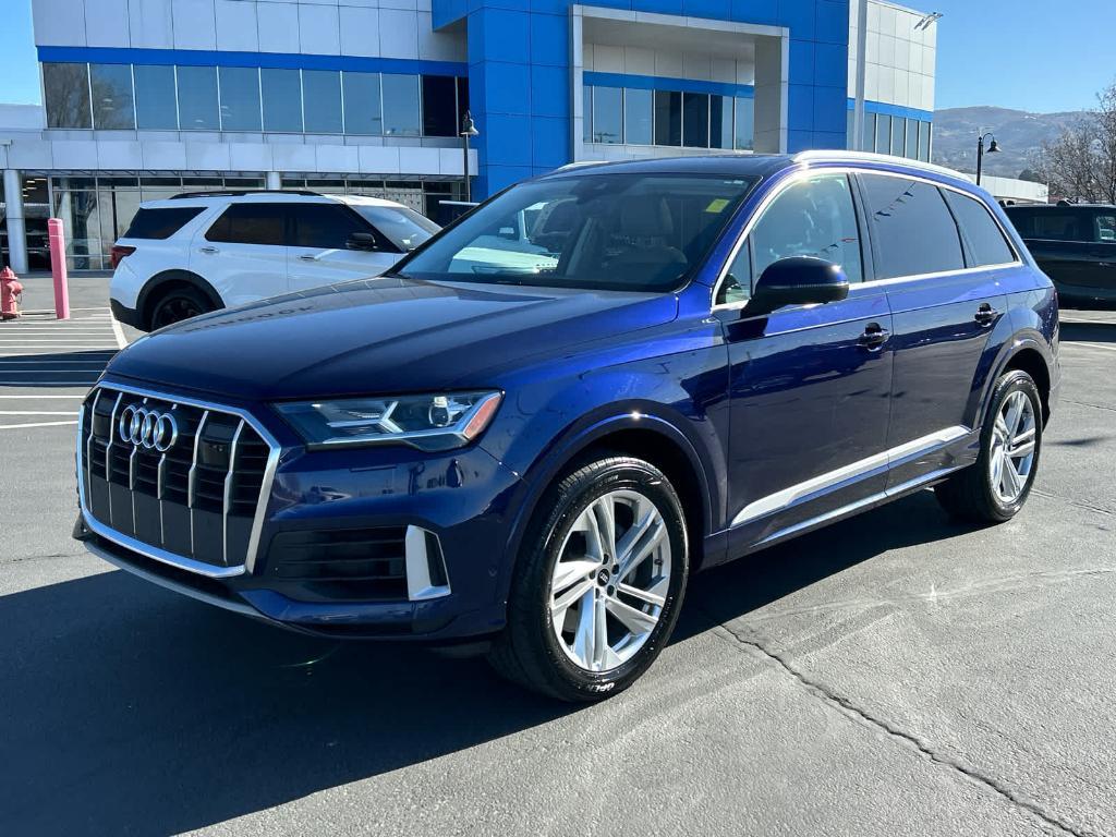 used 2022 Audi Q7 car, priced at $32,426