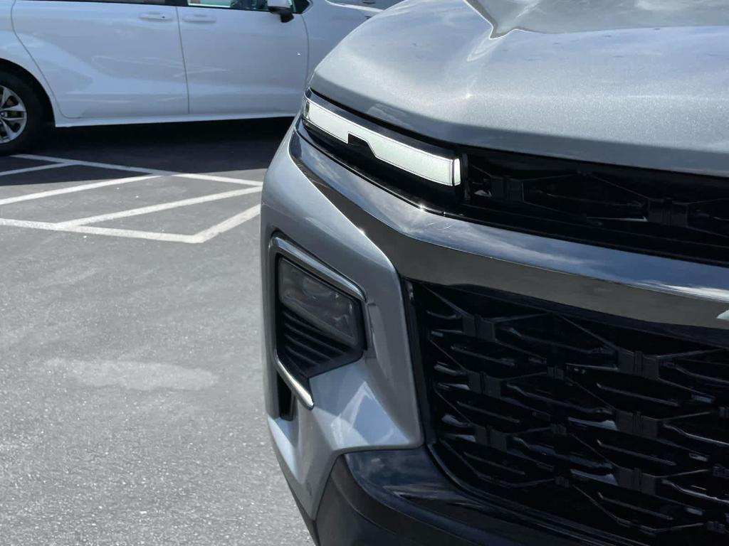 new 2026 Chevrolet Traverse car, priced at $54,312