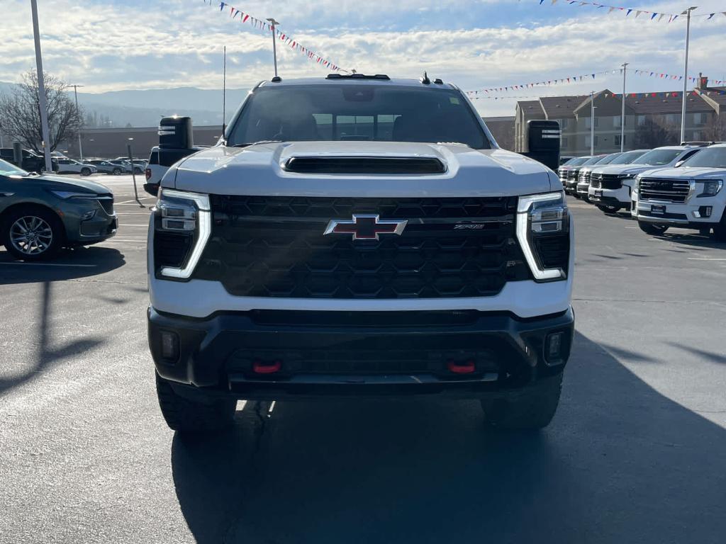 used 2024 Chevrolet Silverado 2500 car, priced at $69,990