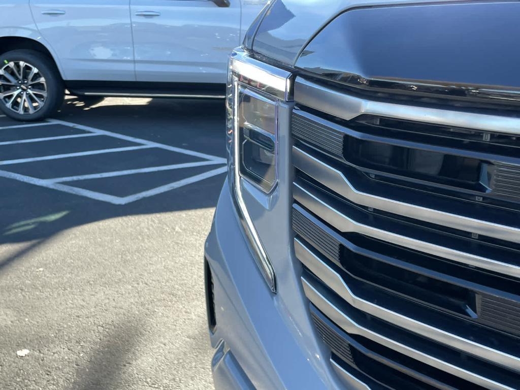 used 2025 GMC Sierra 1500 car, priced at $60,900