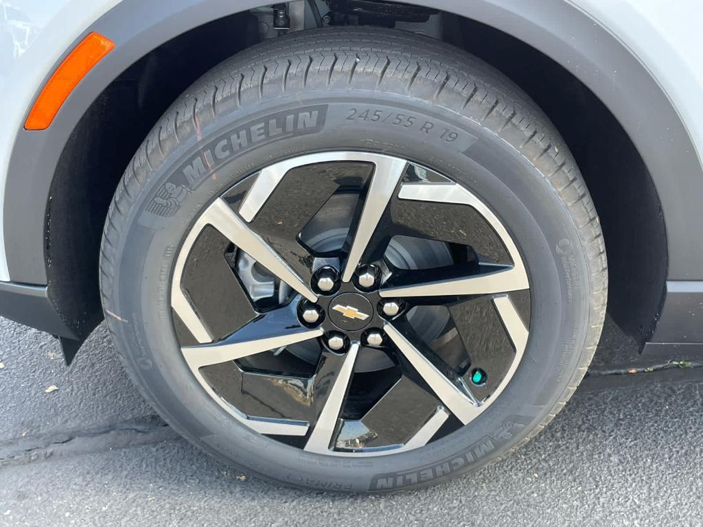 new 2026 Chevrolet Equinox EV car, priced at $39,795