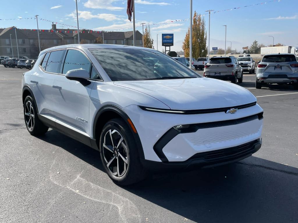 new 2026 Chevrolet Equinox EV car, priced at $39,795