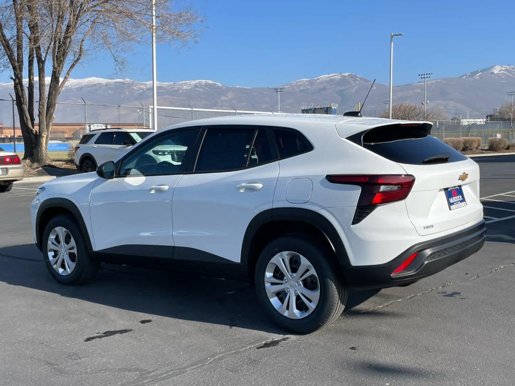 new 2026 Chevrolet Trax car, priced at $21,995