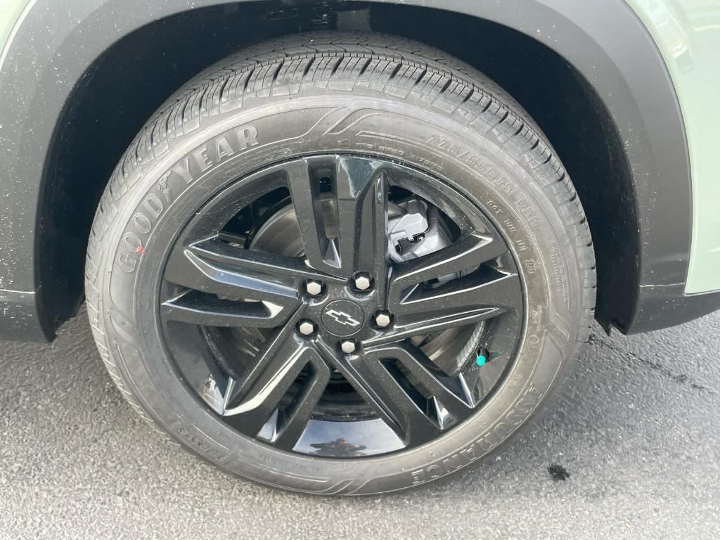 new 2026 Chevrolet Trax car, priced at $26,885