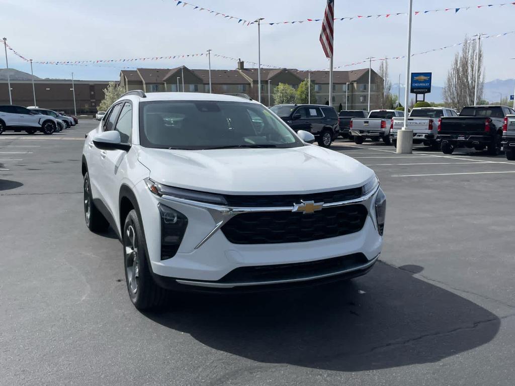 new 2026 Chevrolet Trax car, priced at $24,924