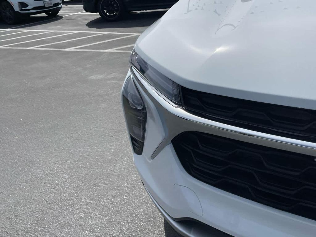 new 2026 Chevrolet Trax car, priced at $24,924