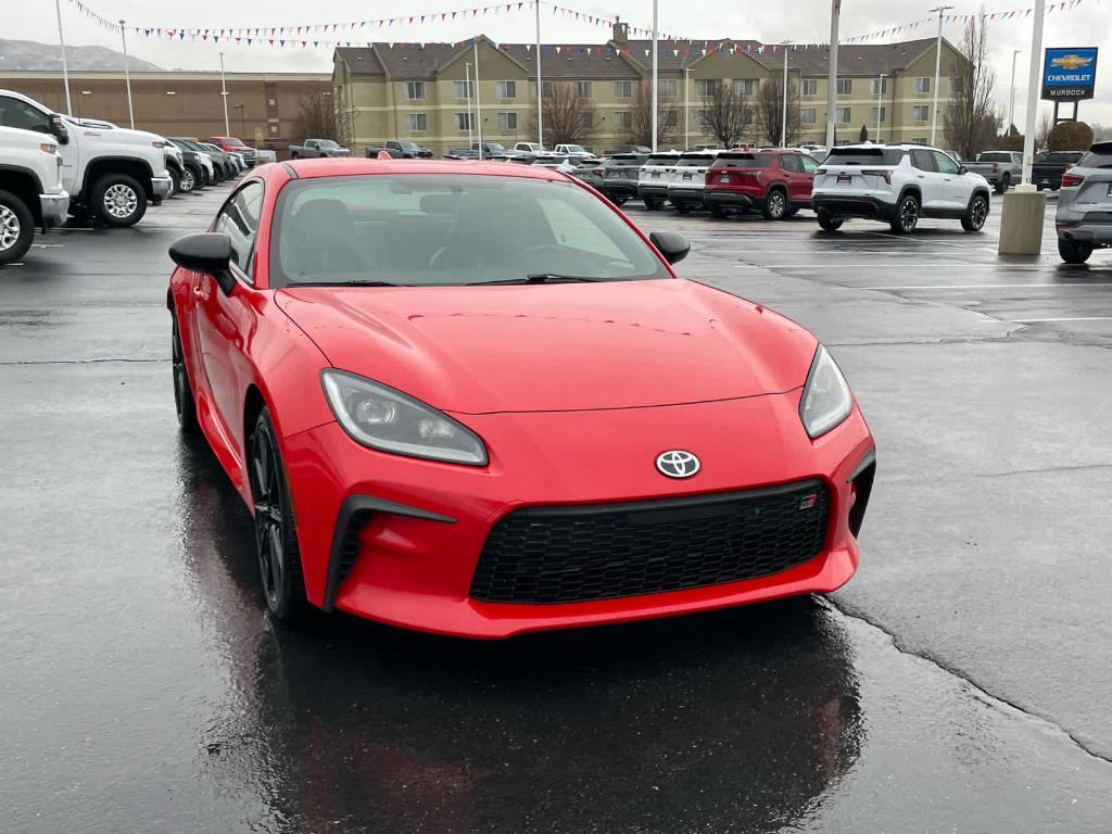 used 2023 Toyota GR86 car, priced at $25,590