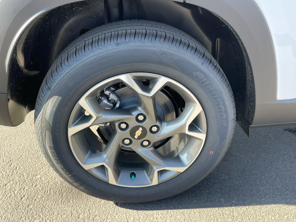 new 2026 Chevrolet Trax car, priced at $22,995