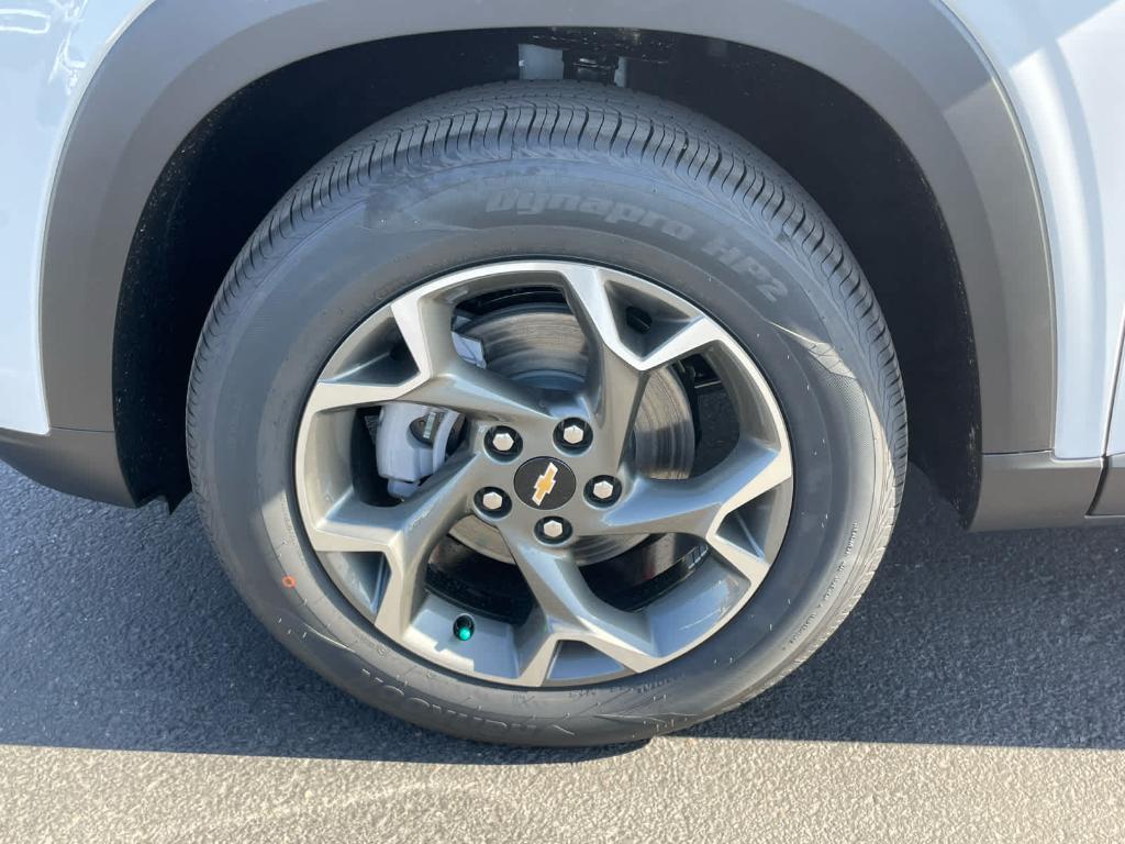 new 2026 Chevrolet Trax car, priced at $22,995