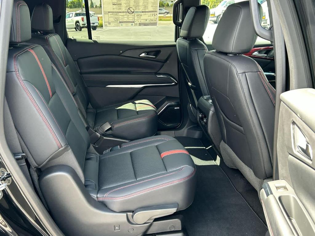 new 2026 Chevrolet Traverse car, priced at $57,806
