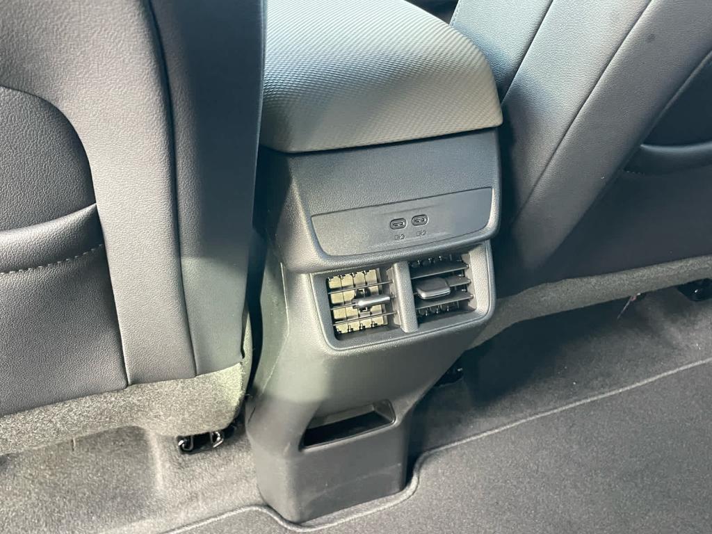 new 2026 Chevrolet Equinox car, priced at $34,090