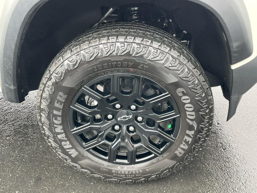 used 2026 Chevrolet Colorado car, priced at $42,995