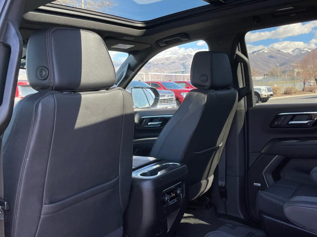 used 2025 Chevrolet Suburban car, priced at $75,381