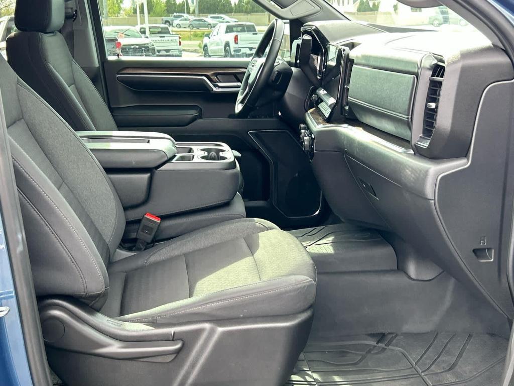used 2024 Chevrolet Silverado 1500 car, priced at $39,939