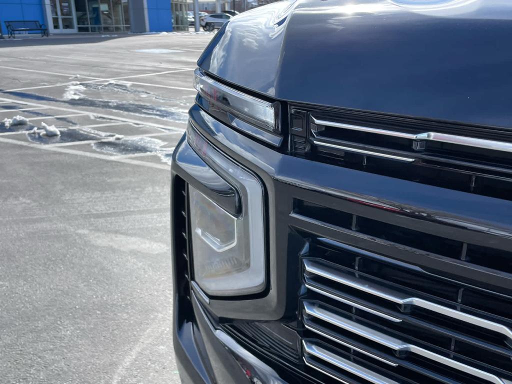 used 2025 Chevrolet Suburban car, priced at $84,990