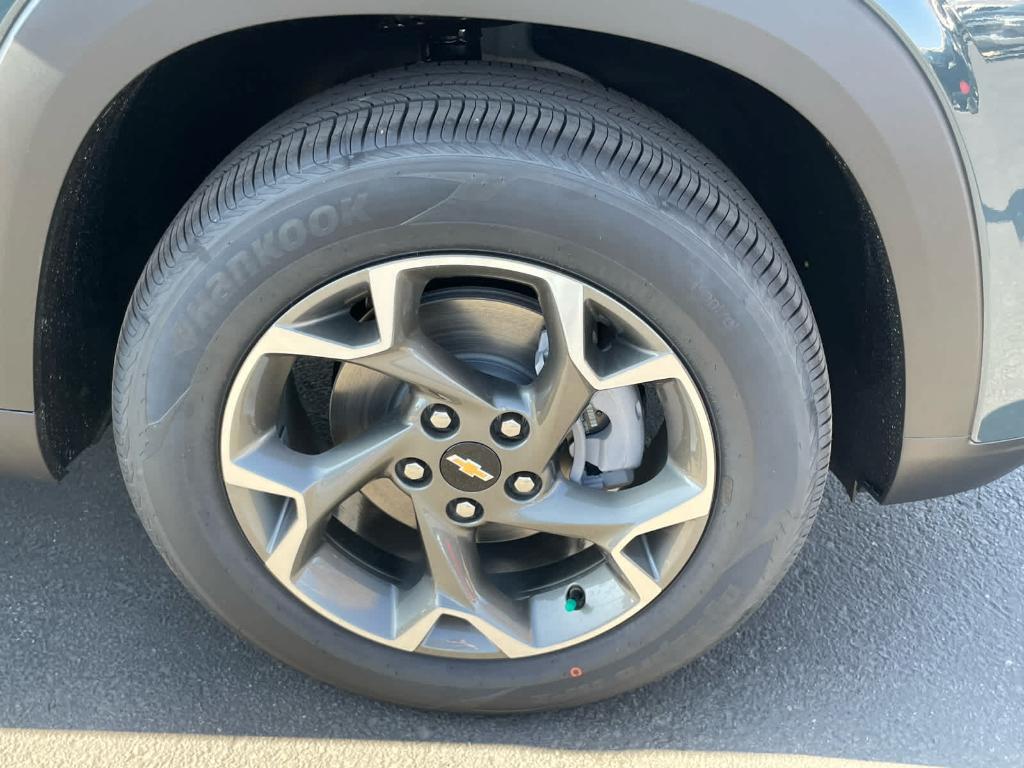 new 2026 Chevrolet Trax car, priced at $22,995