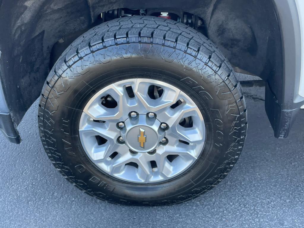 used 2023 Chevrolet Silverado 3500 car, priced at $39,990