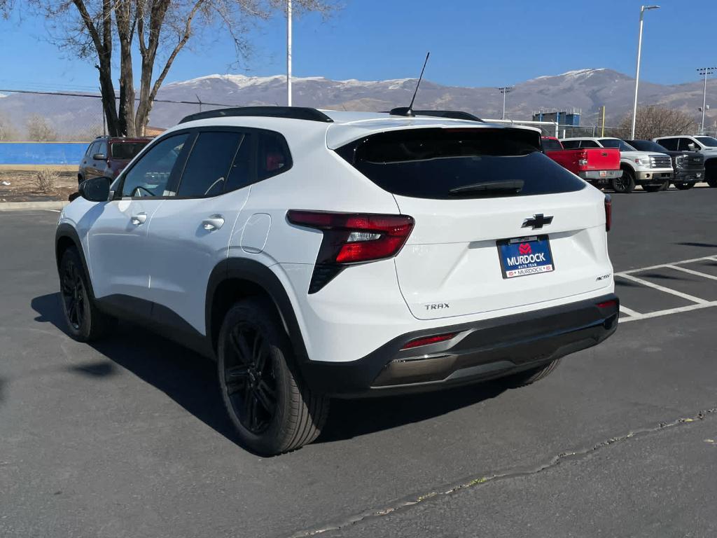 new 2026 Chevrolet Trax car, priced at $25,195