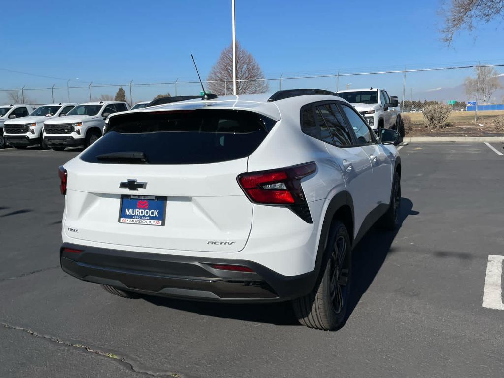 new 2026 Chevrolet Trax car, priced at $25,195