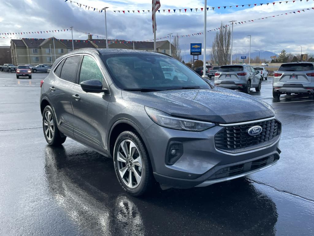 used 2024 Ford Escape car, priced at $24,995