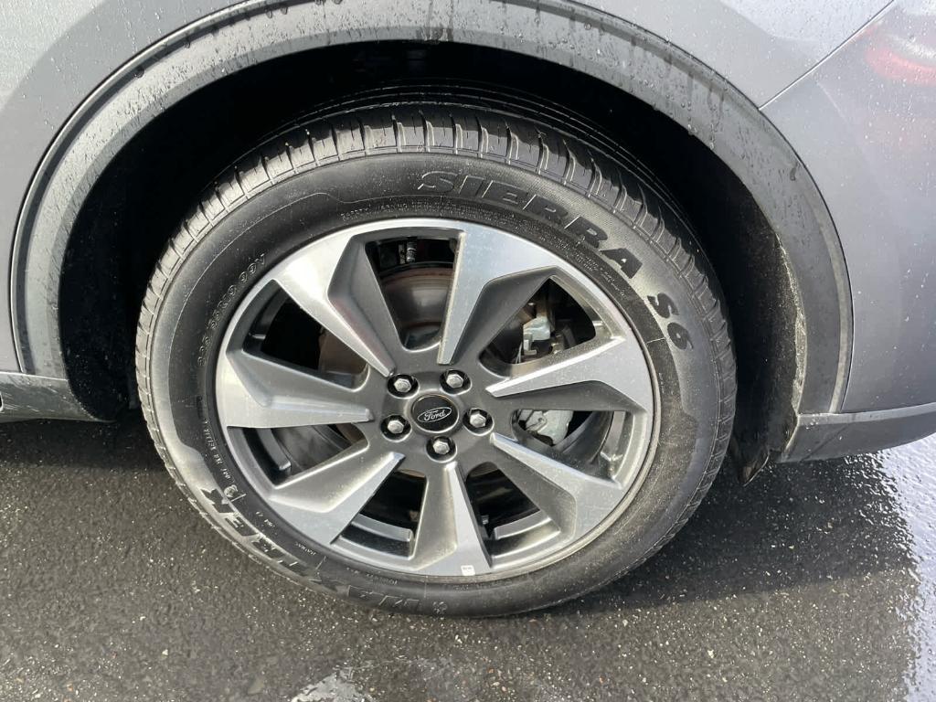 used 2024 Ford Escape car, priced at $24,995