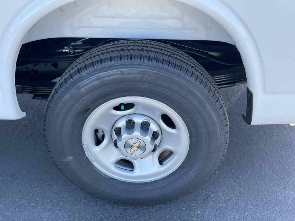 new 2026 Chevrolet Express 3500 car, priced at $49,889