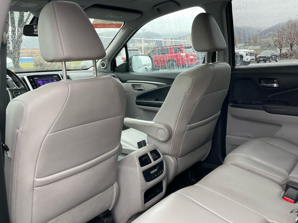 used 2016 Honda Pilot car, priced at $13,538