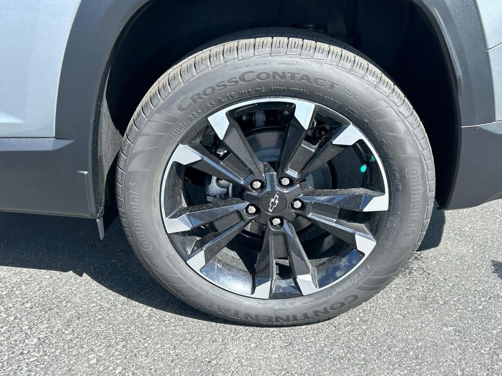 new 2026 Chevrolet Equinox car, priced at $39,845
