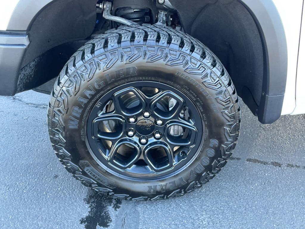 used 2024 Chevrolet Silverado 1500 car, priced at $56,990