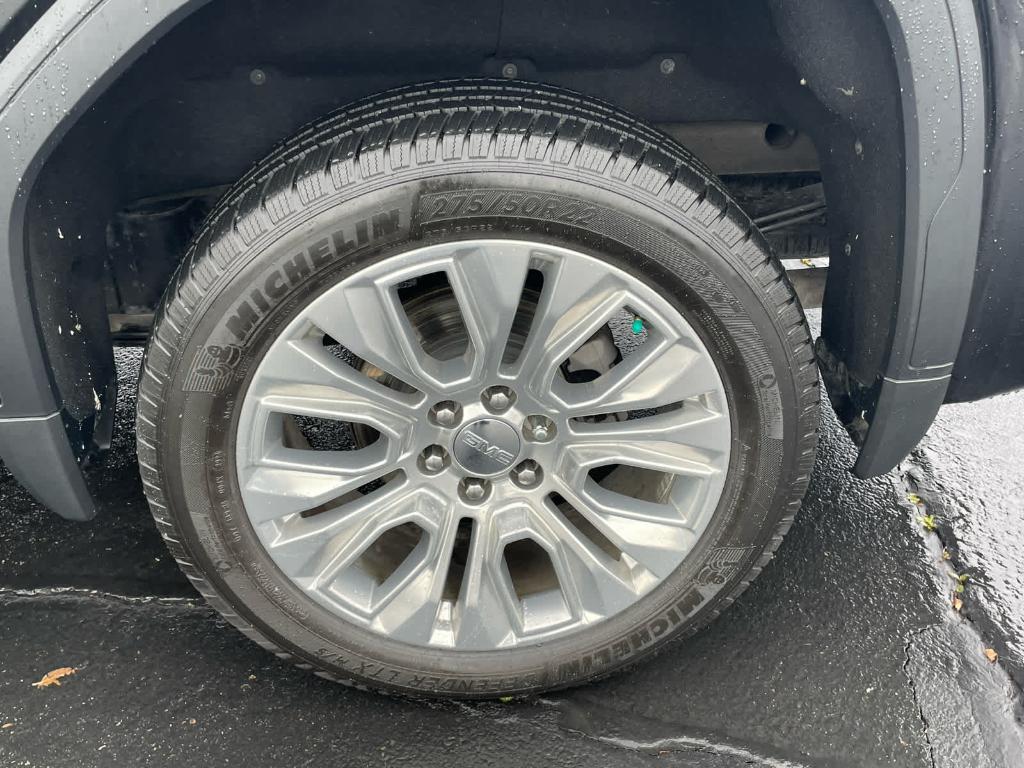 used 2021 GMC Sierra 1500 car, priced at $40,900