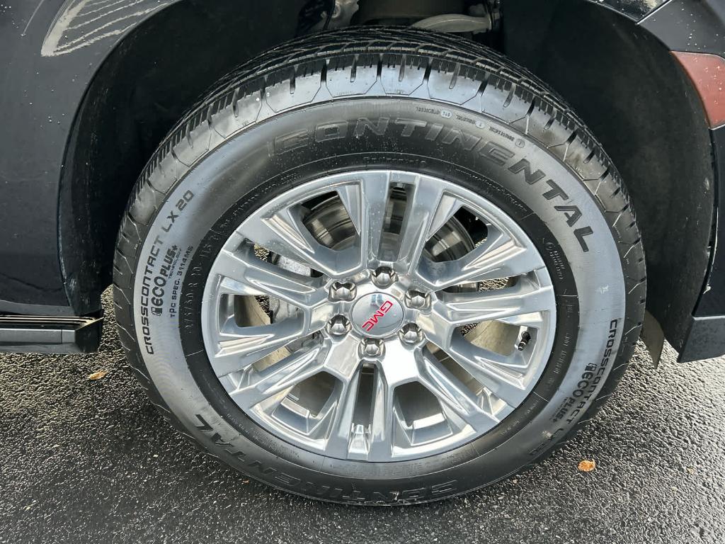 used 2023 GMC Yukon car, priced at $64,223