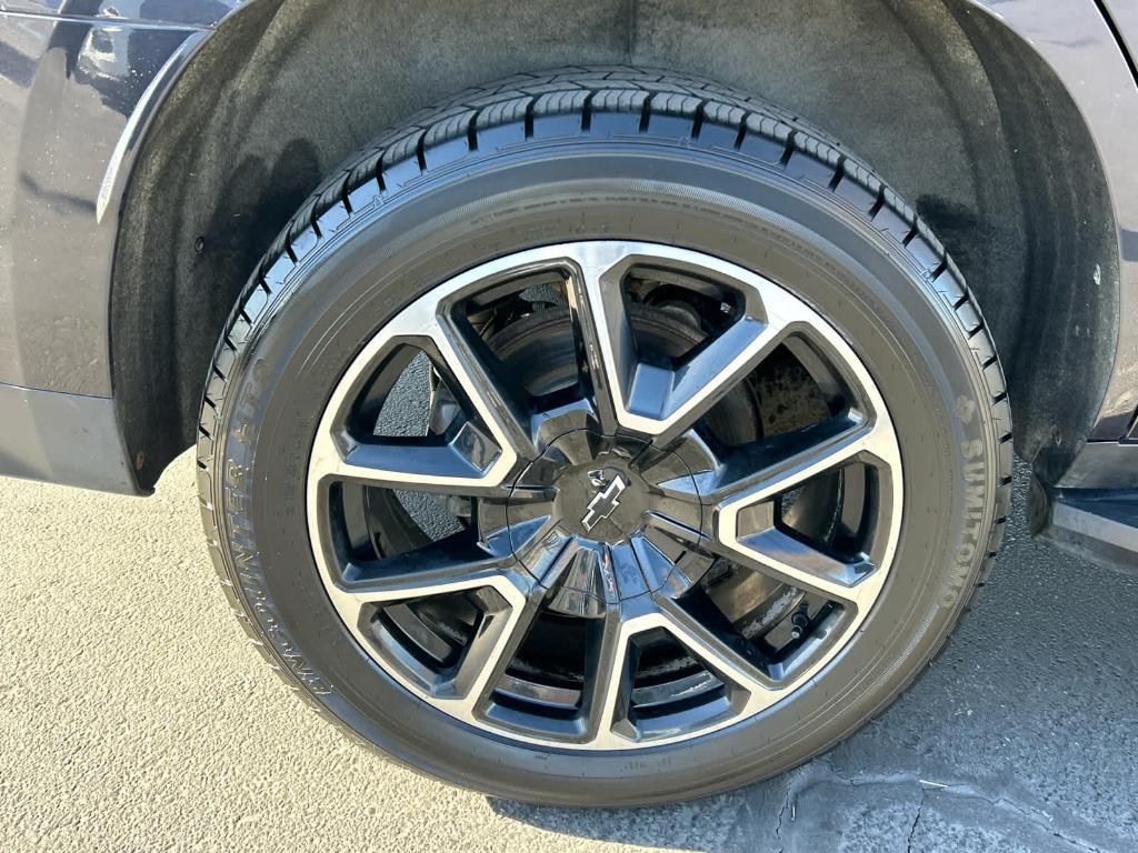 used 2022 Chevrolet Tahoe car, priced at $48,990